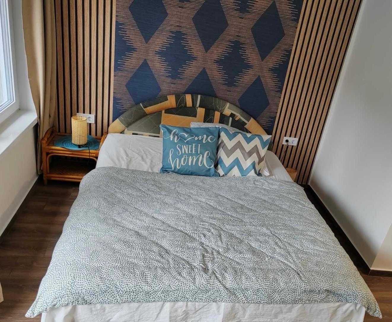 2 Rooms Retro Guesthouse In A Silent Garden 베체스 외부 사진